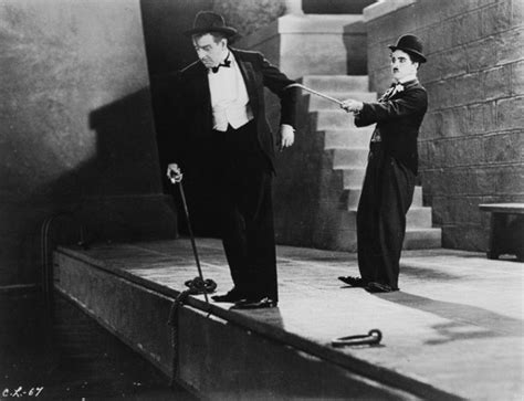 City Lights!  A Hilarious Tale of Love and Loneliness Starring Charlie Chaplin!